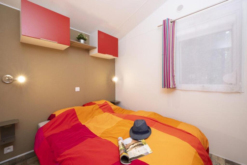 Camping Ushuaia Villages Au Bois Joli Andryes 外观 照片
